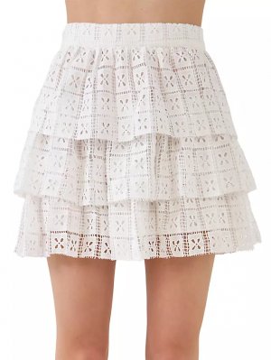 Многоярусная мини-юбка с карманами и кружевом, белый Endless Rose