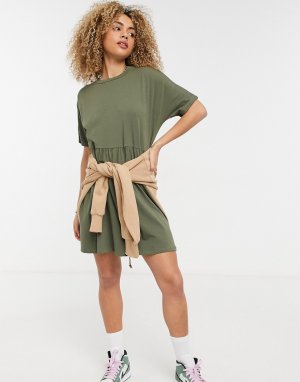 Платье-футболка мини цвета хаки с присборенной юбкой -Зеленый цвет Noisy May