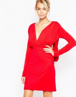 Платье с глубоким вырезом и длинными рукавами Gabby Hedonia. Цвет: красный