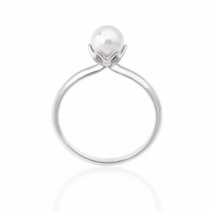 Перстень Giselle, серебро, 925 проба, родирование, жемчуг, размер 18.1, серебряный Majorica. Цвет: серебристый/серебряный